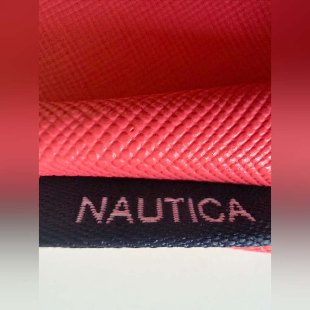 Nautica Coral and Pink Pouch‎ Duo - Picture 8 of 10